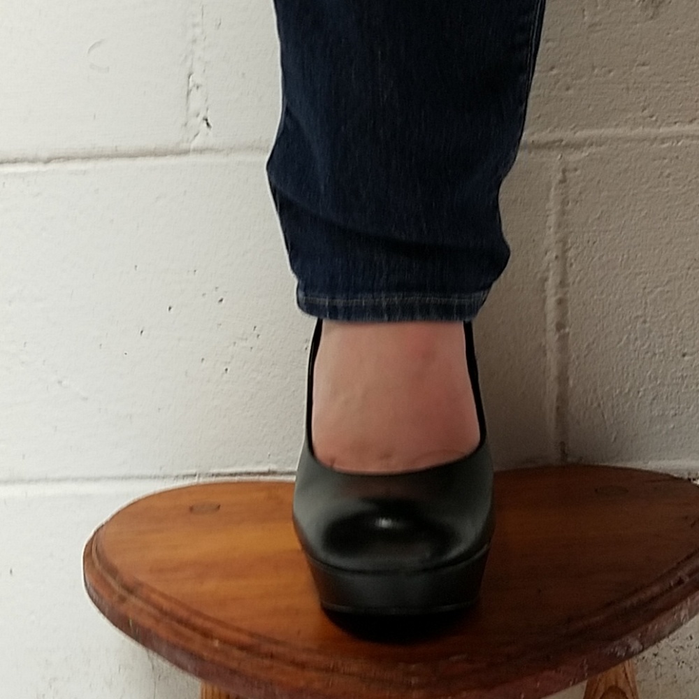 High heels - Picture 8 of 8